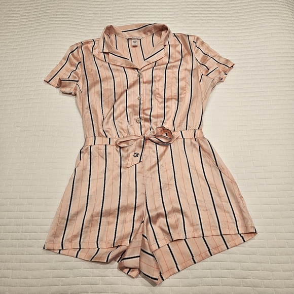 Victoria's Secret Pink Stripe Silky Pajama Romper Medium - Picture 2 of 8